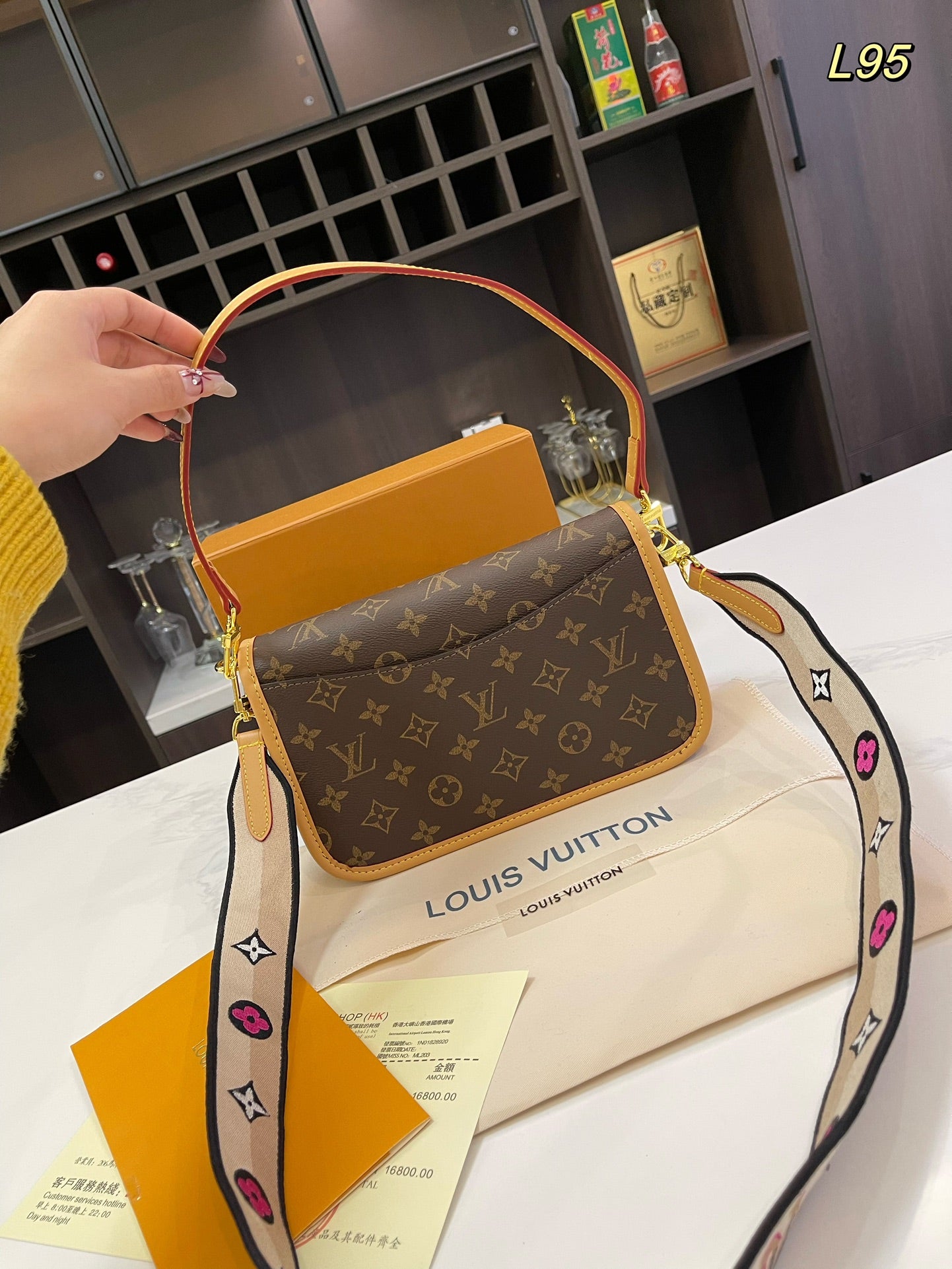 LV-BAG913