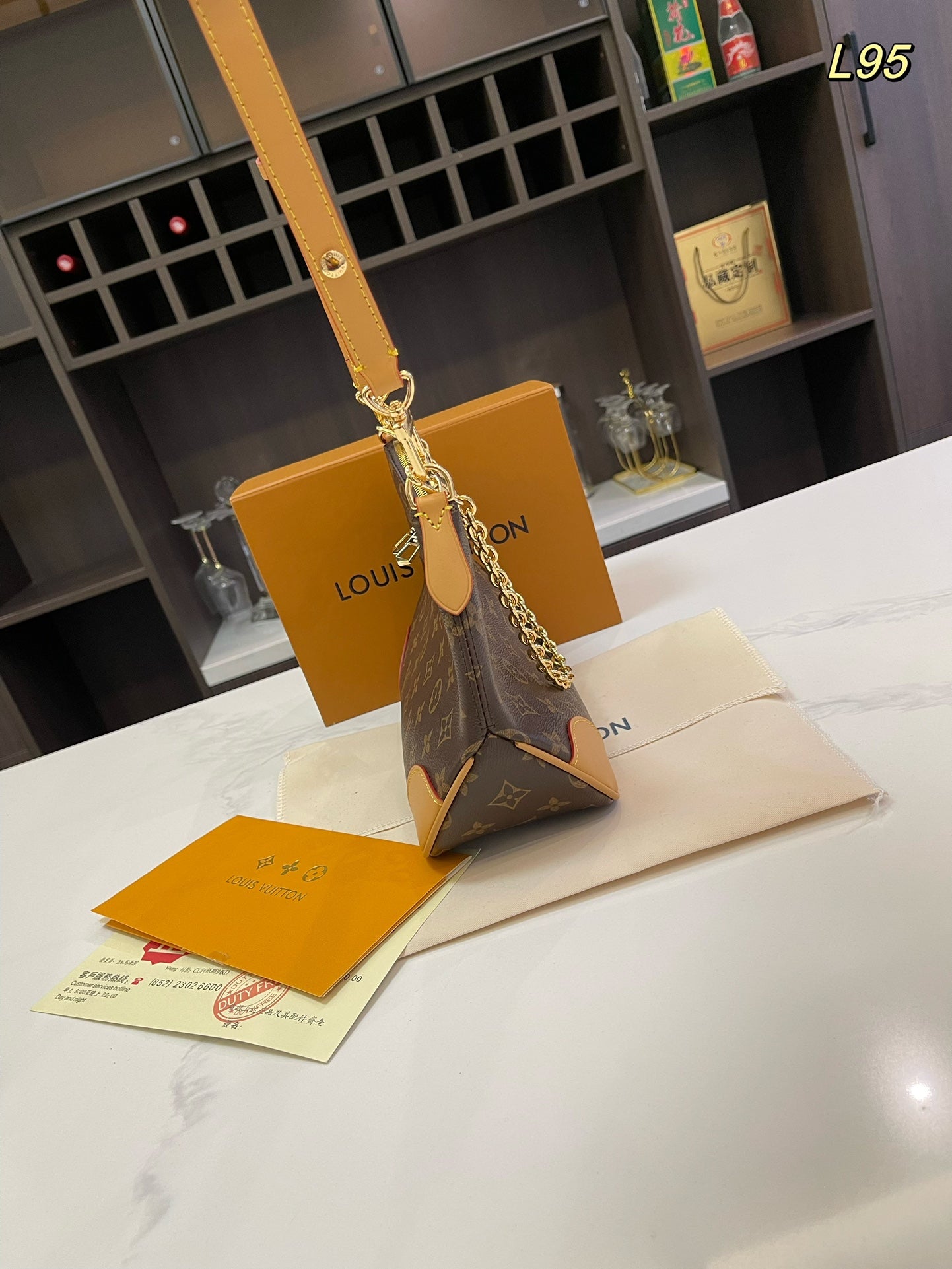 LV-BAG919