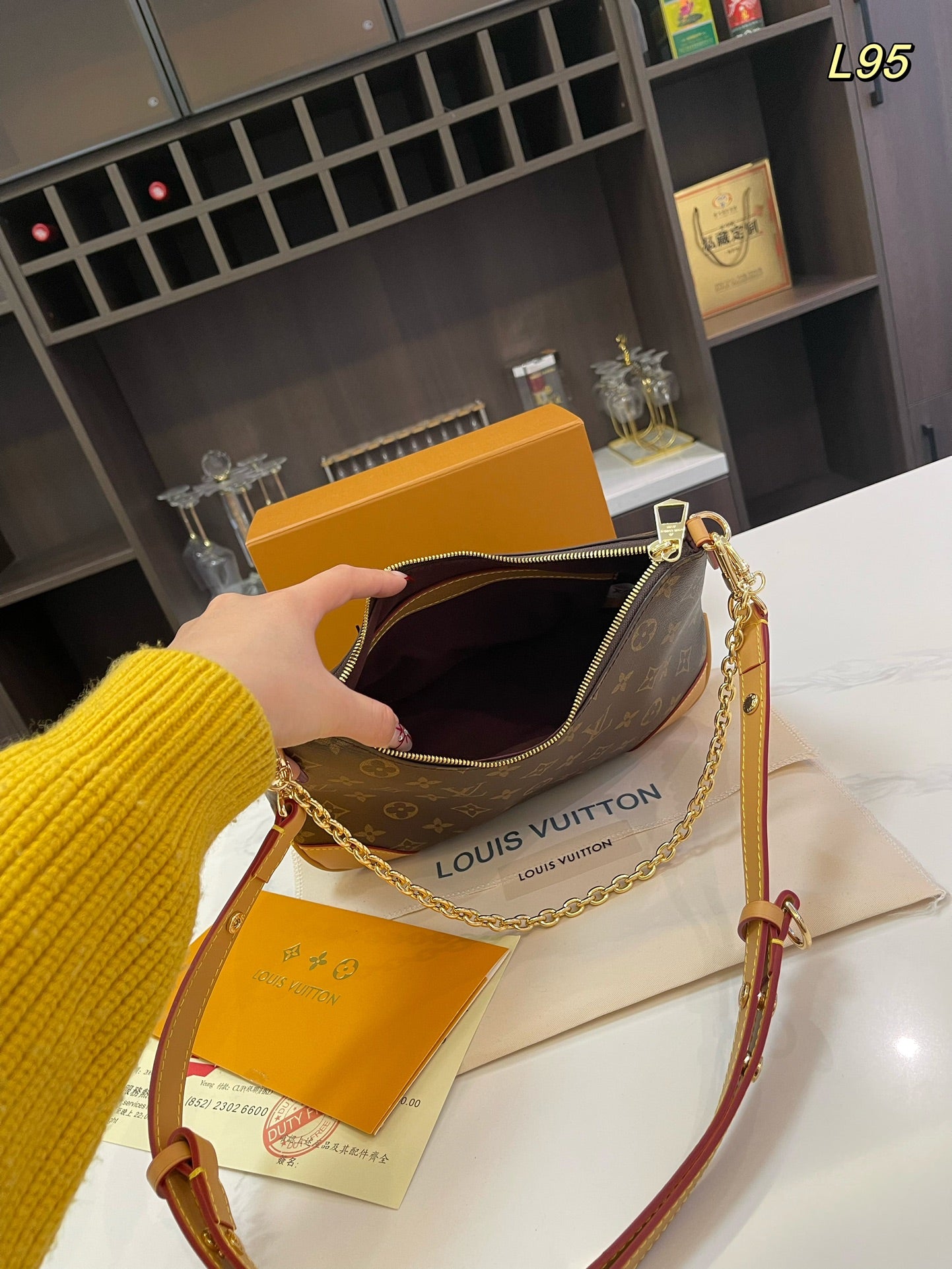 LV-BAG919