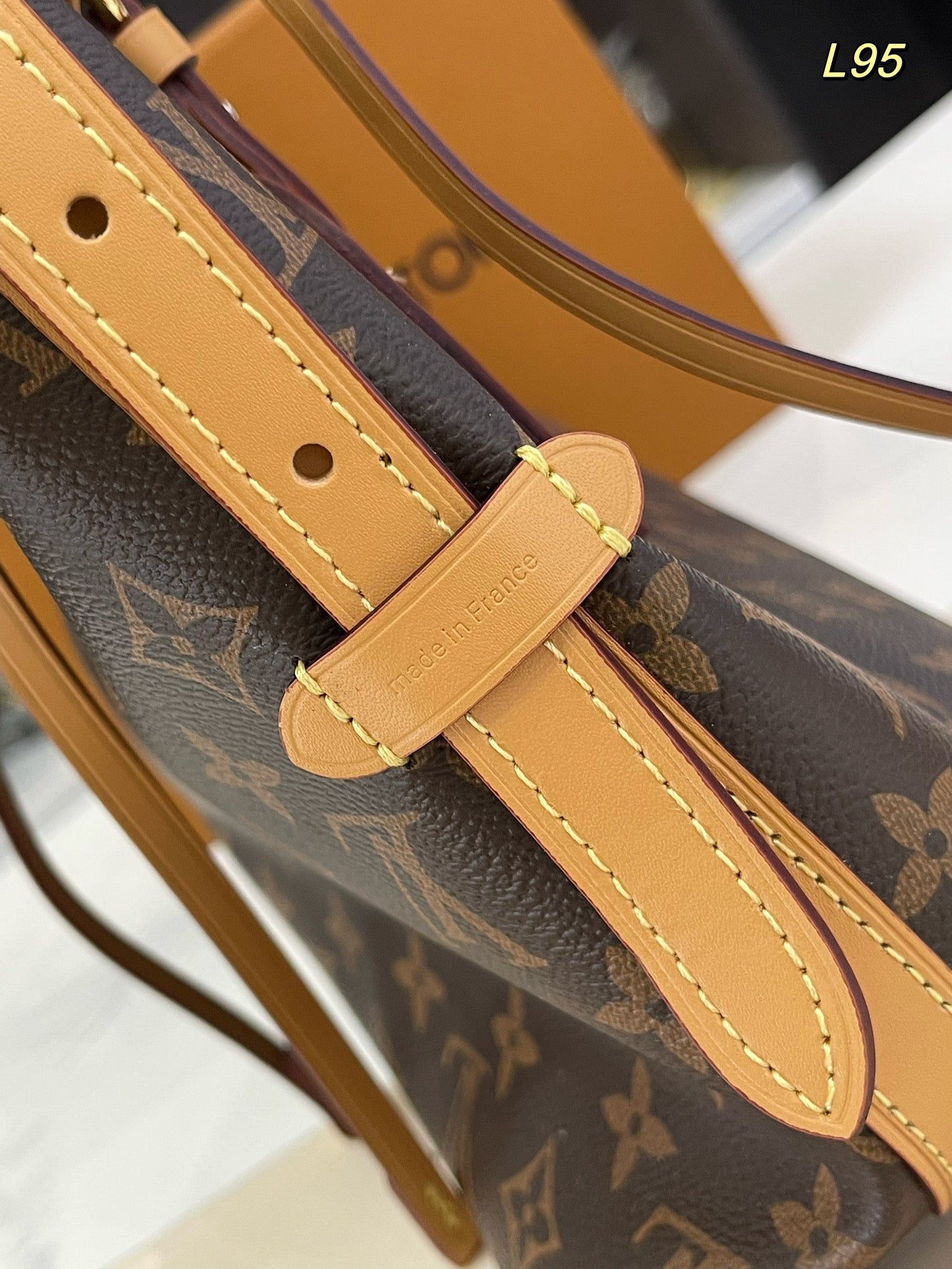LV-BAG970