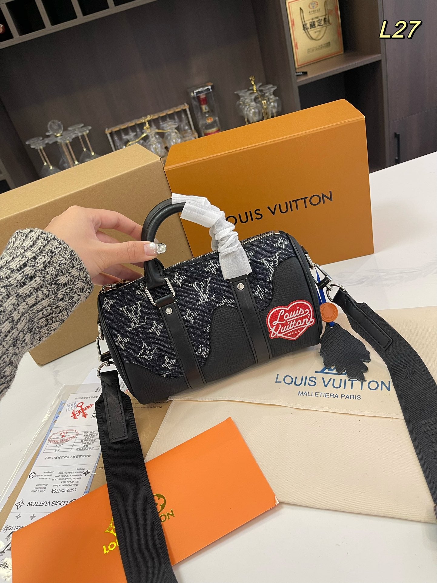 LV-BAG1011