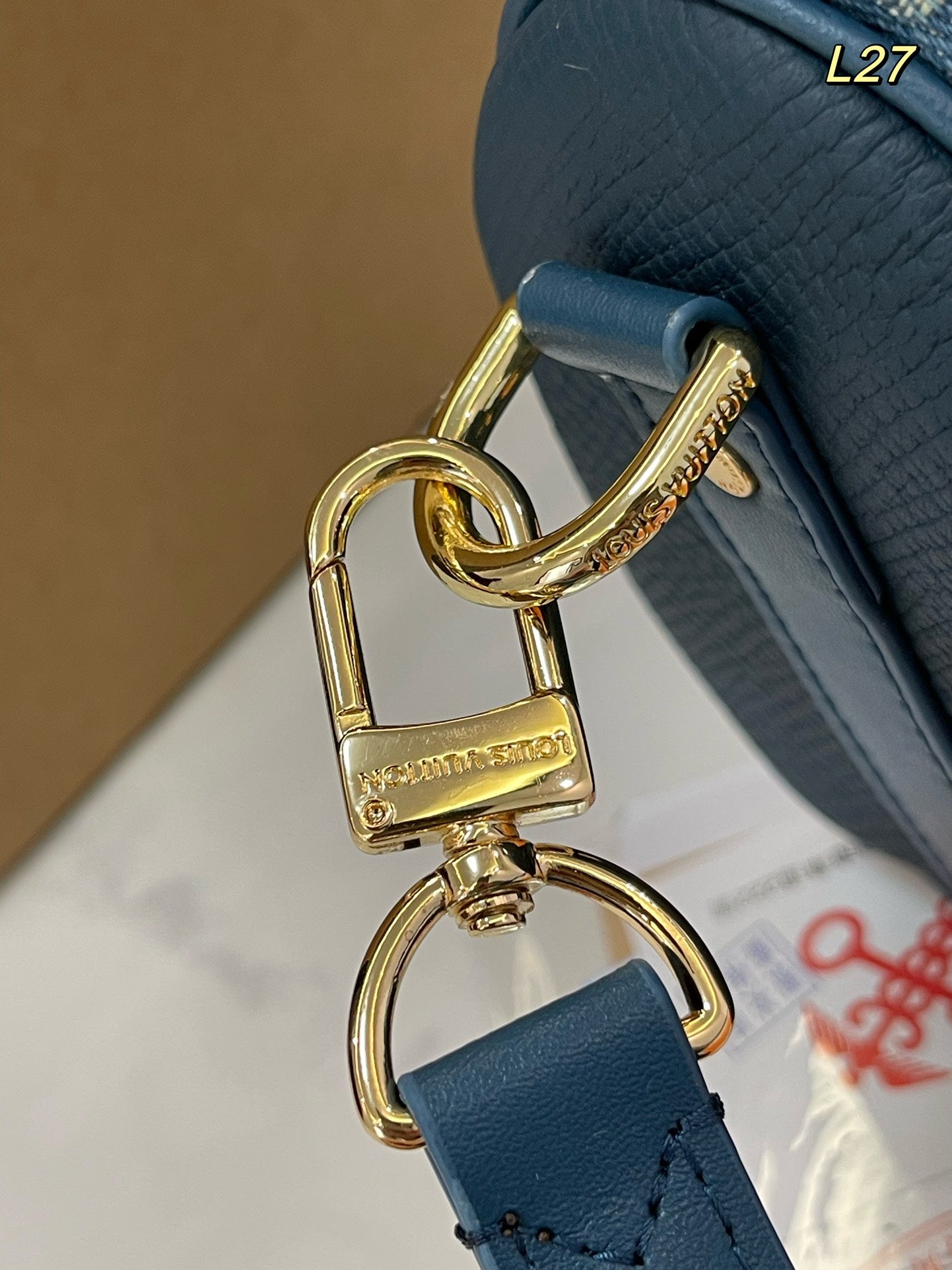LV-BAG1022