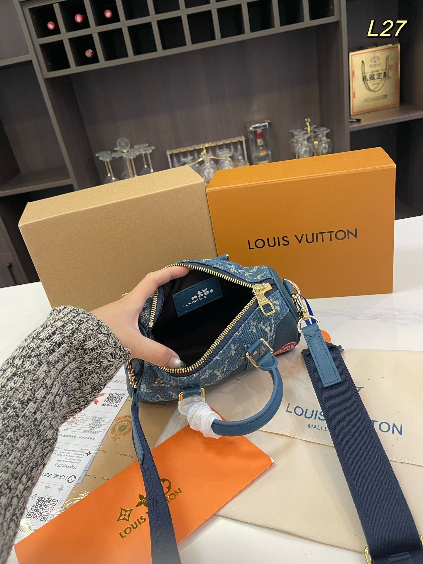 LV-BAG1022