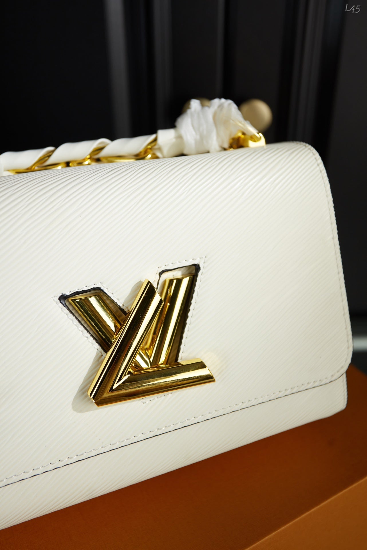 LV-BAG948