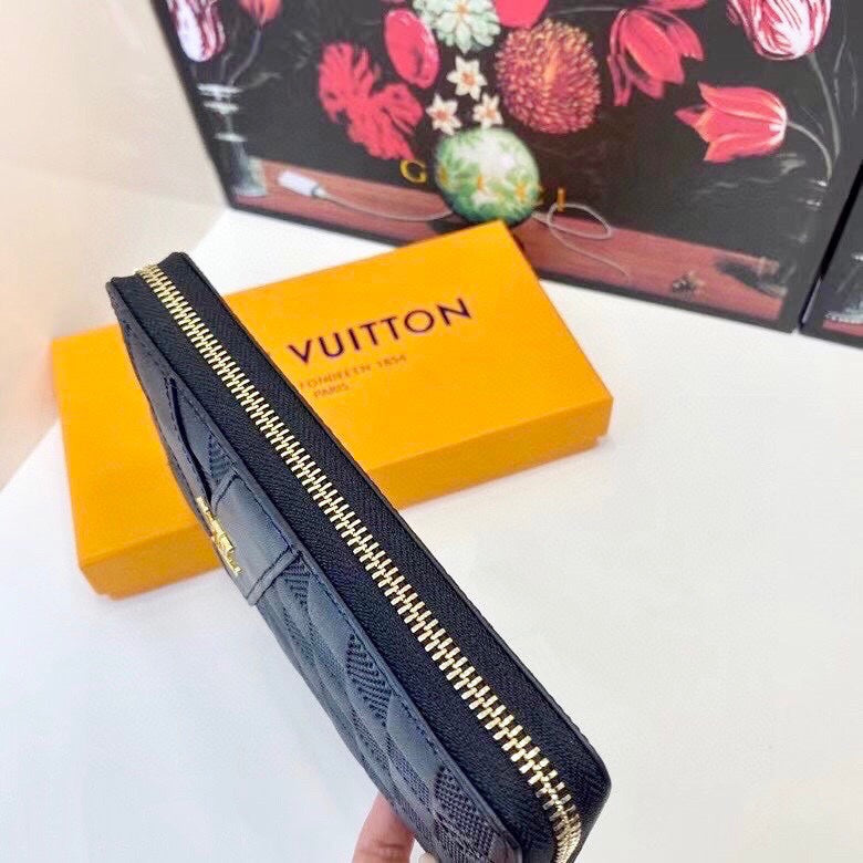 LV-BAG795