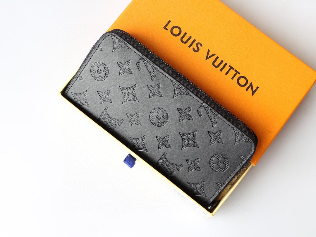 LV-BAG790