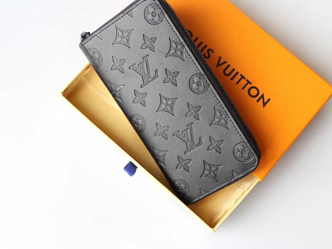 LV-BAG790