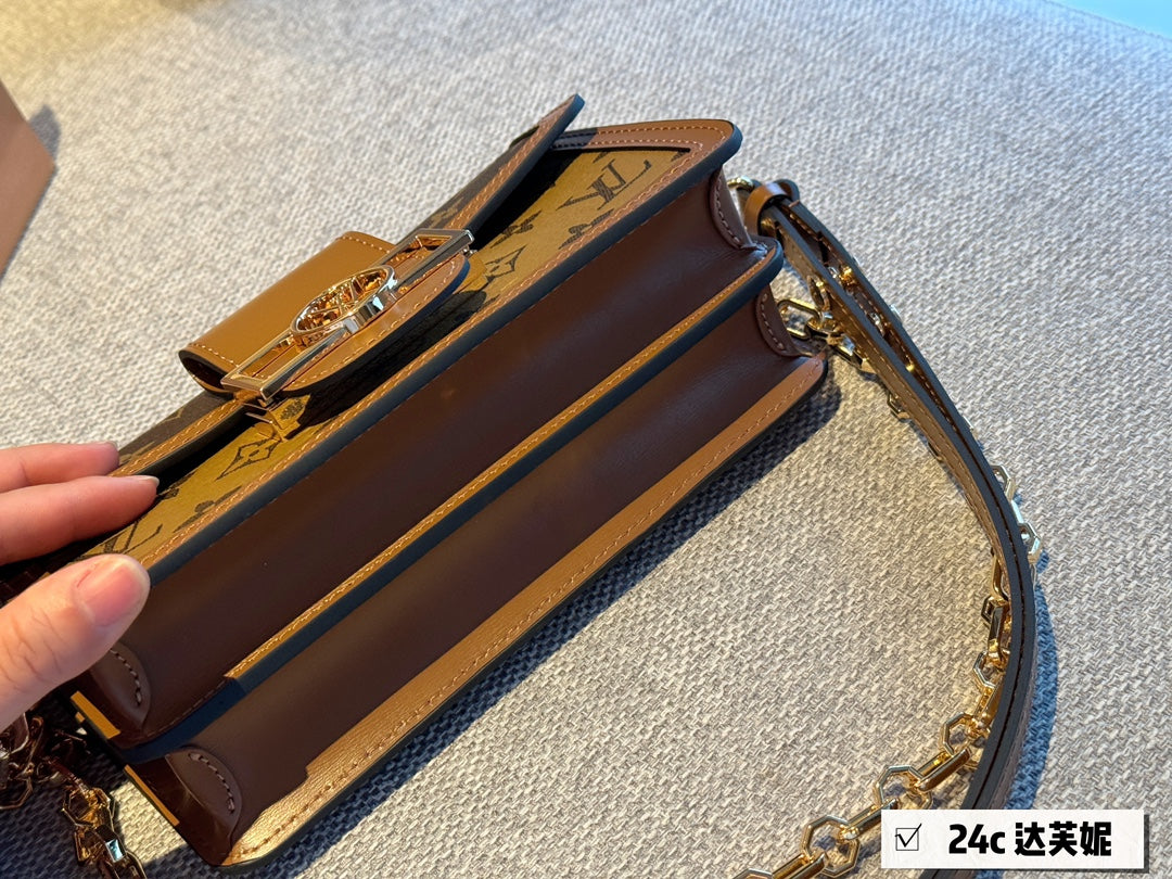 LV-BAG1057