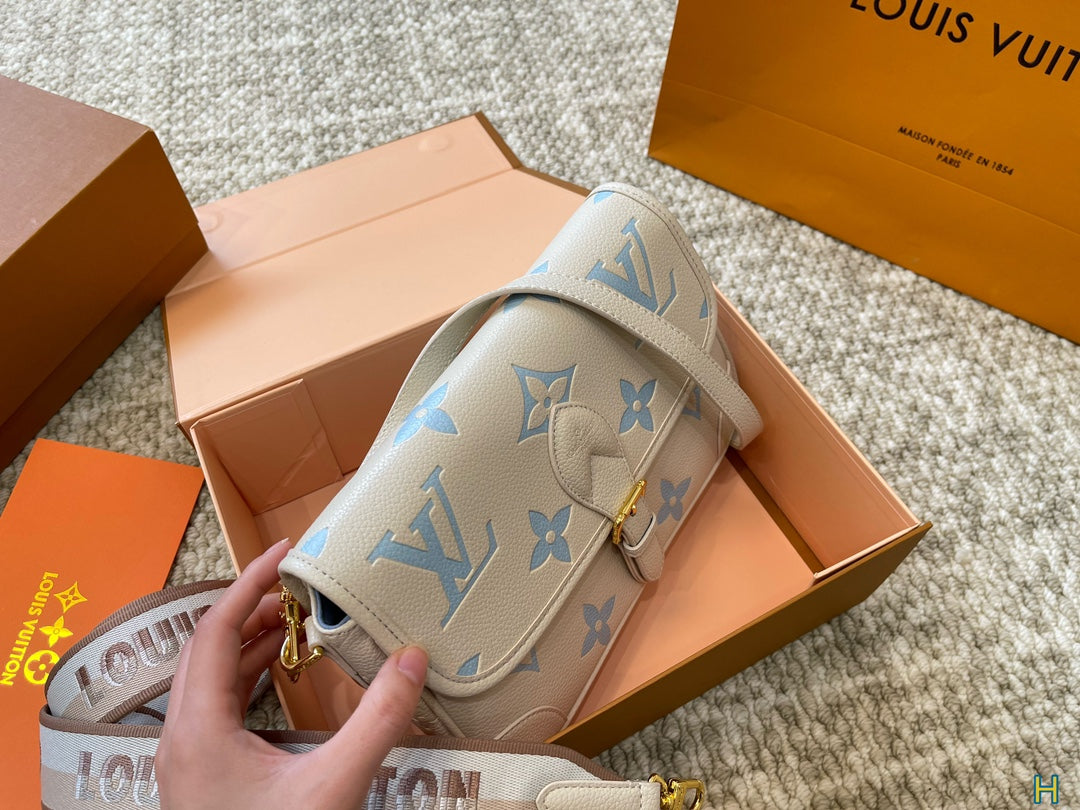LV-BAG915