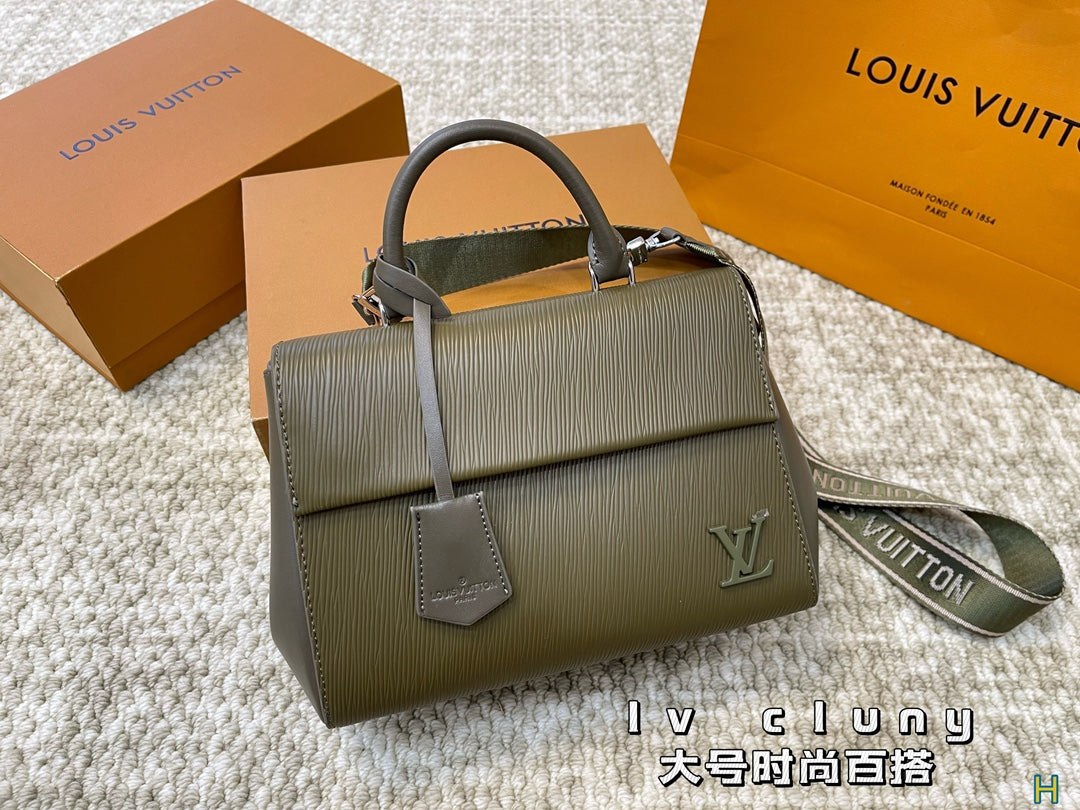LV-BAG886