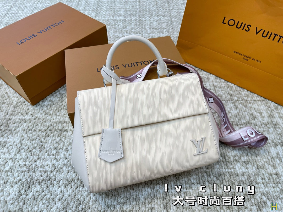 LV-BAG886