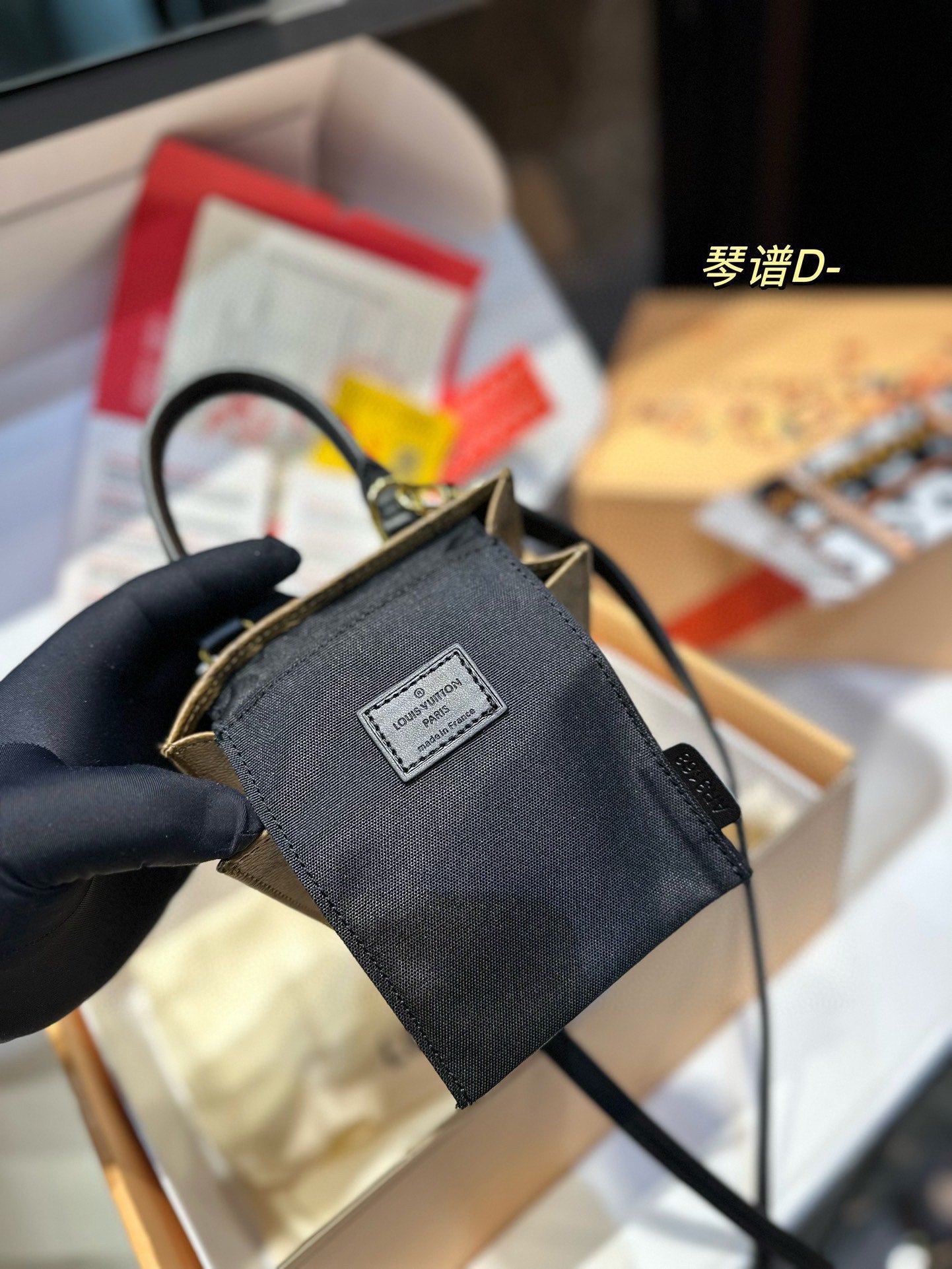 LV-BAG825