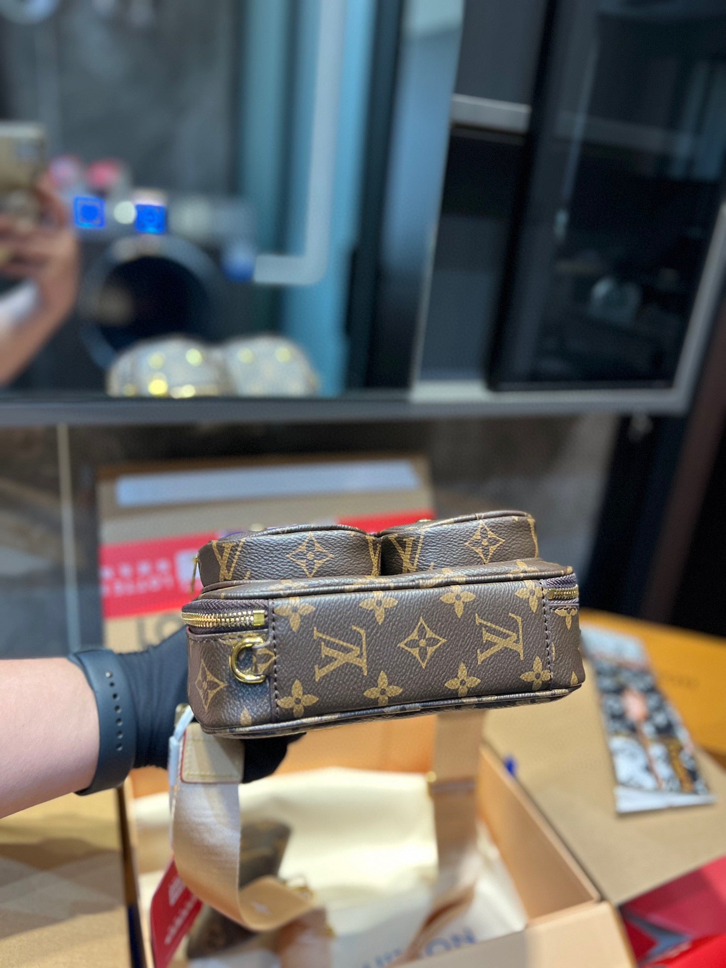 LV-BAG980