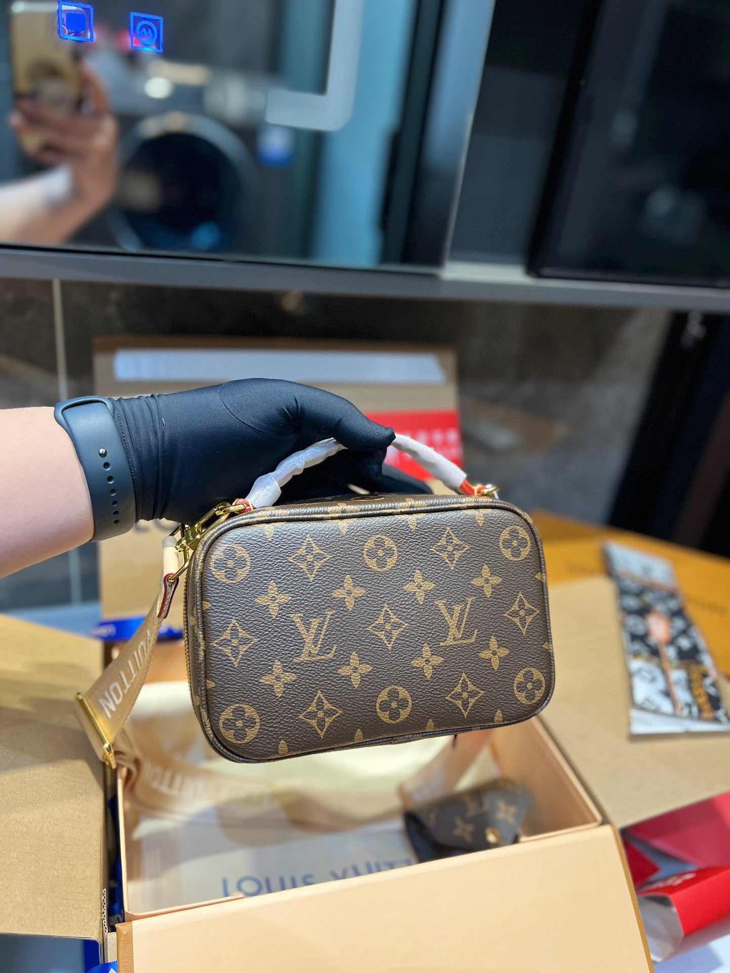 LV-BAG980