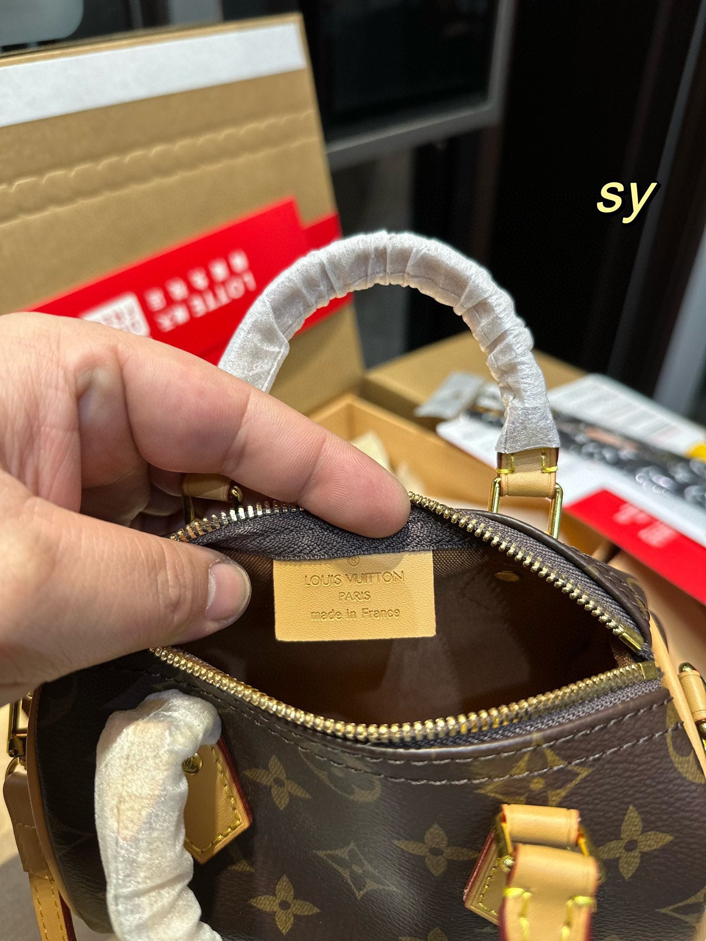 LV-BAG833