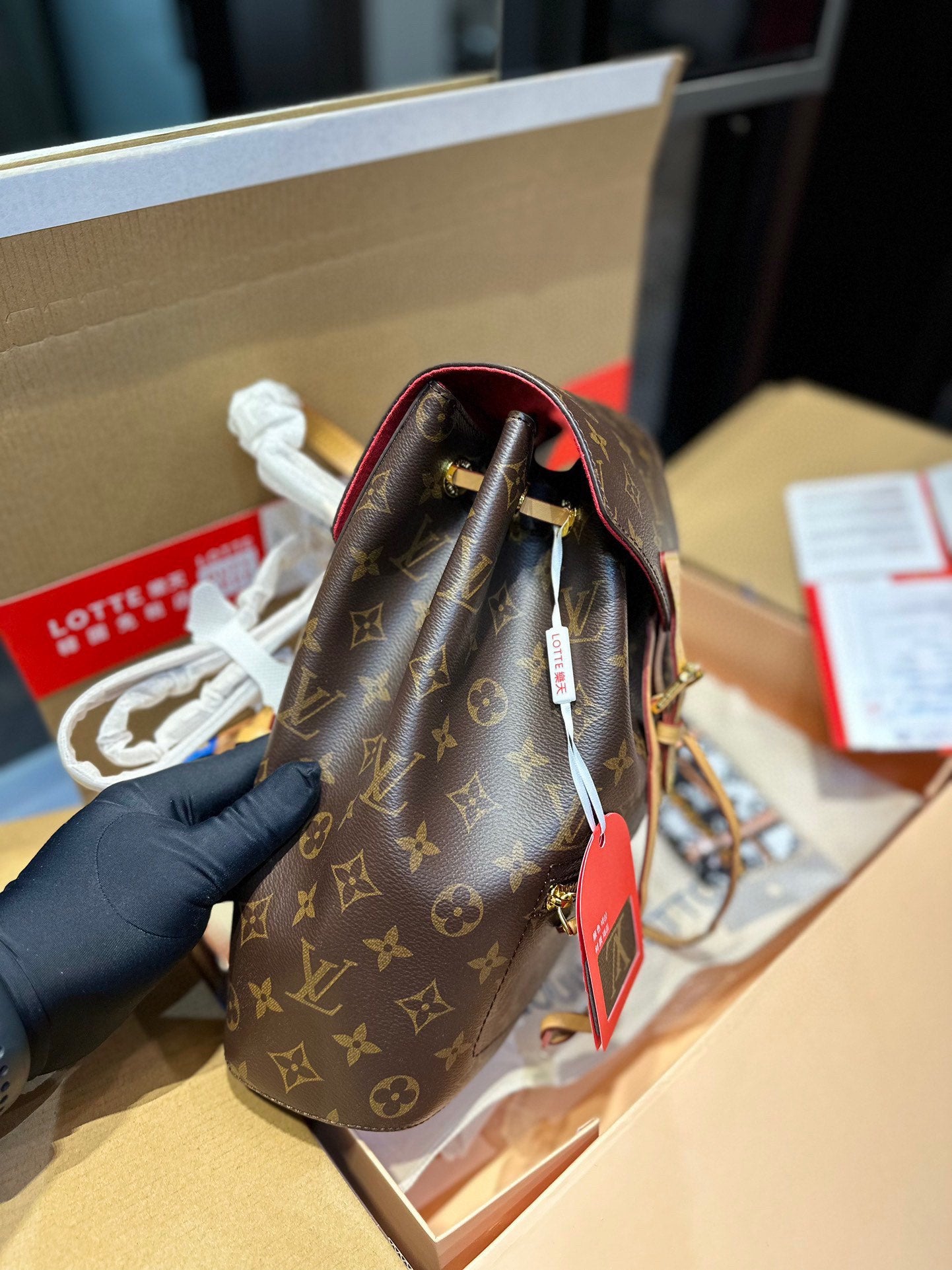 LV-BAG996