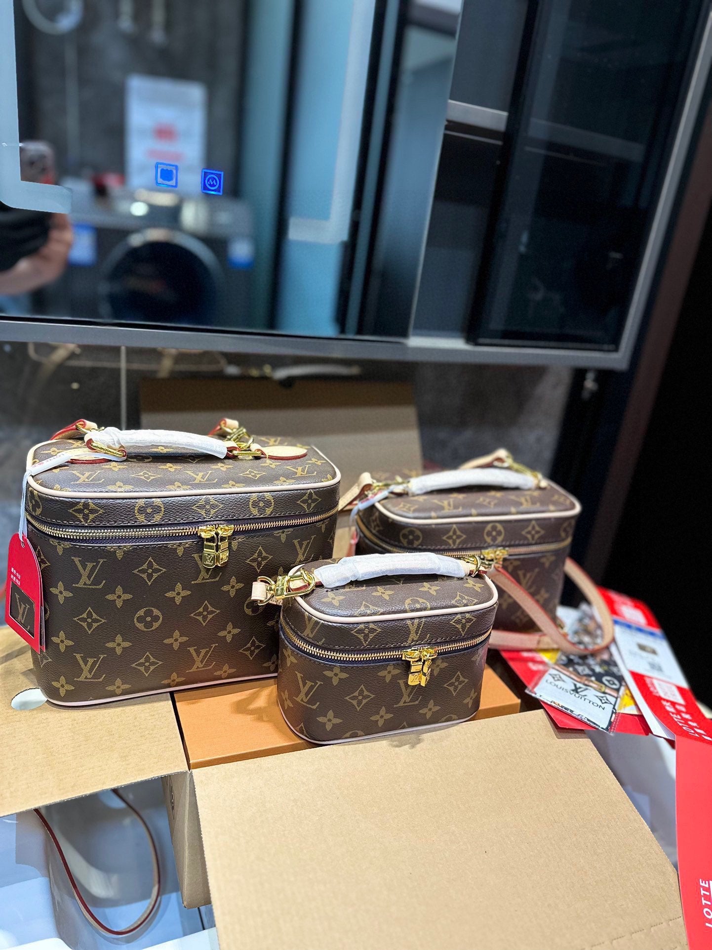 LV-BAG972