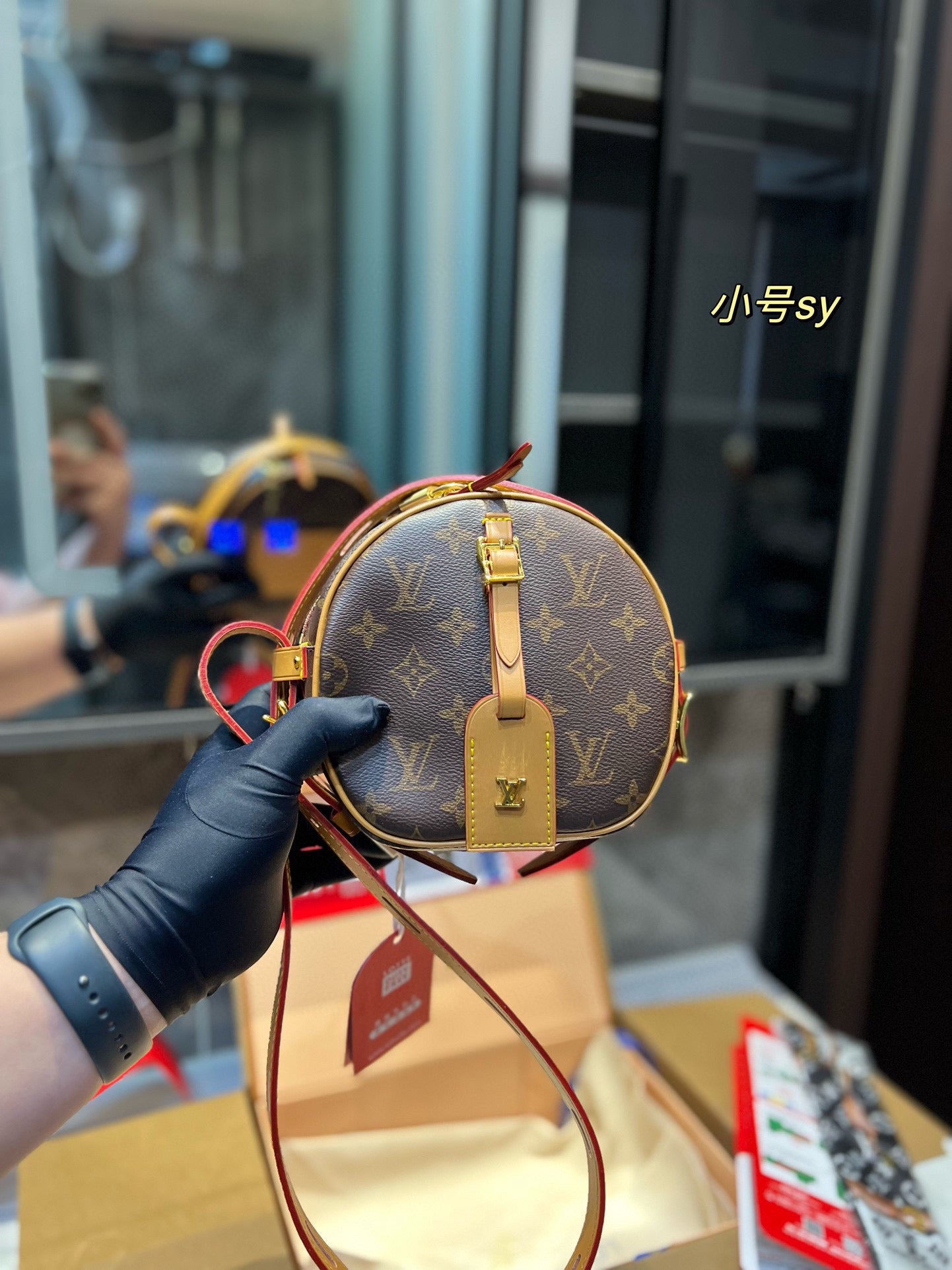 LV-BAG977