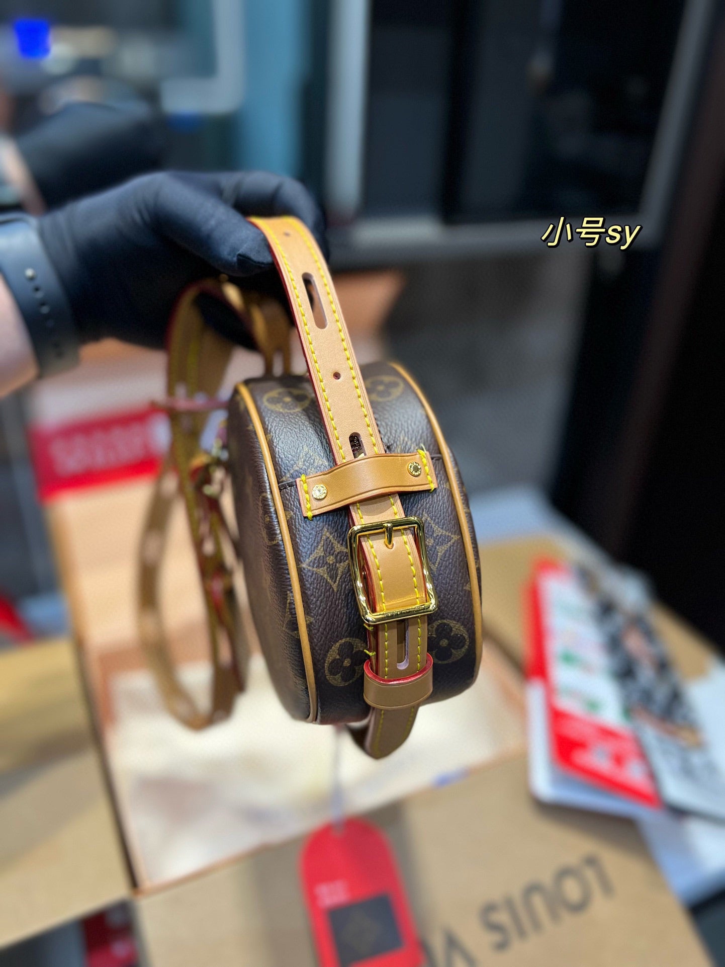 LV-BAG977