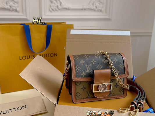 LV-BAG1077