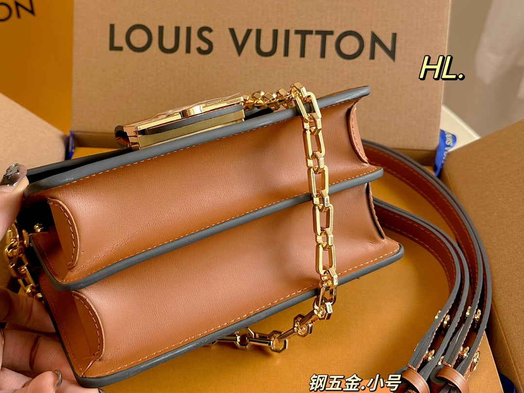 LV-BAG1077