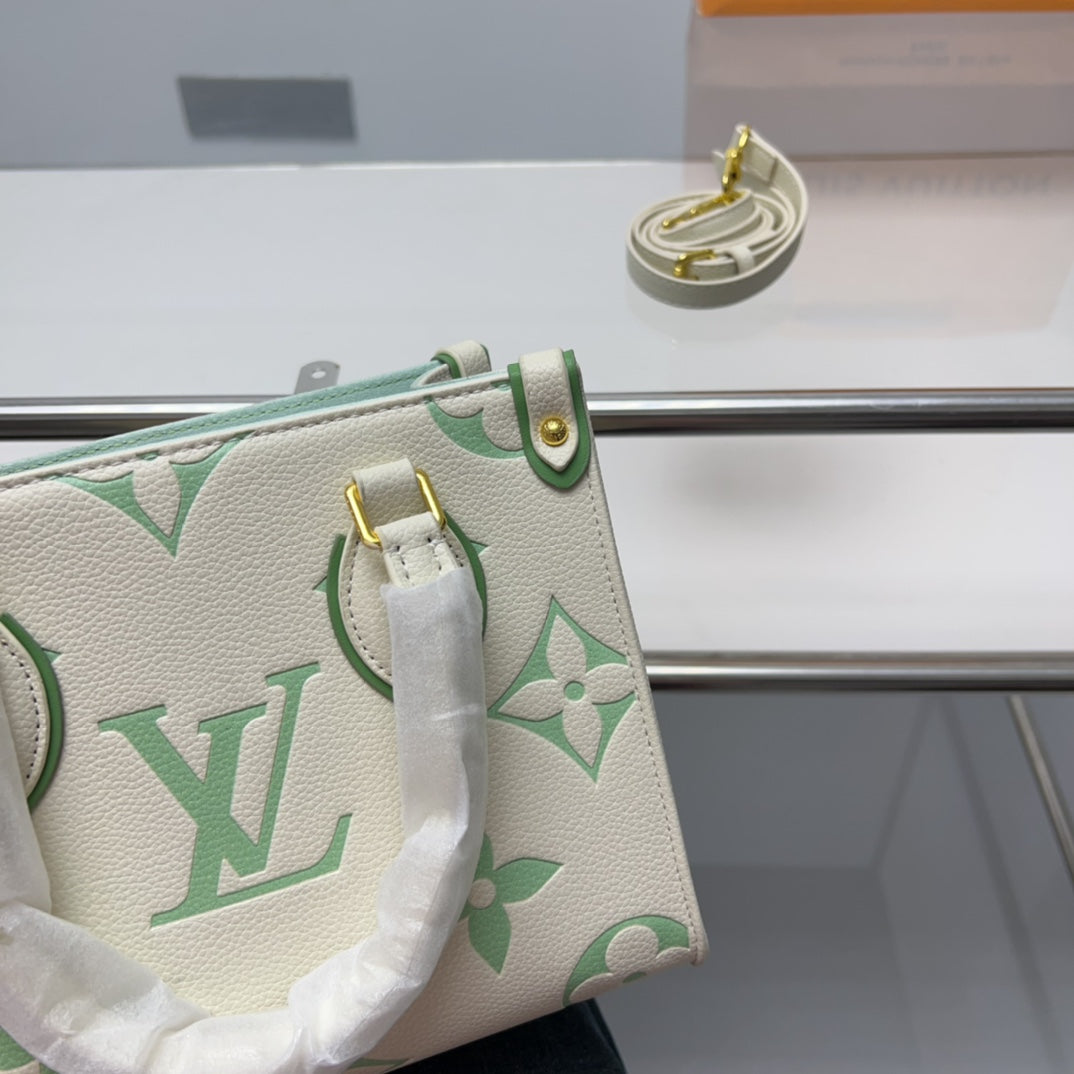 LV-BAG815