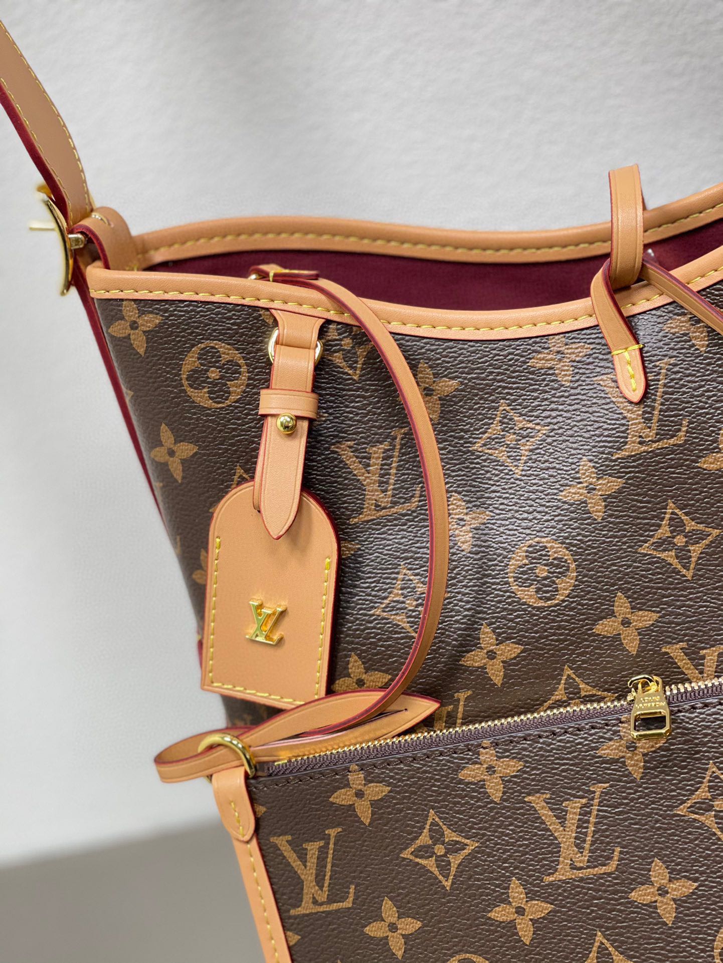 LV-BAG1017