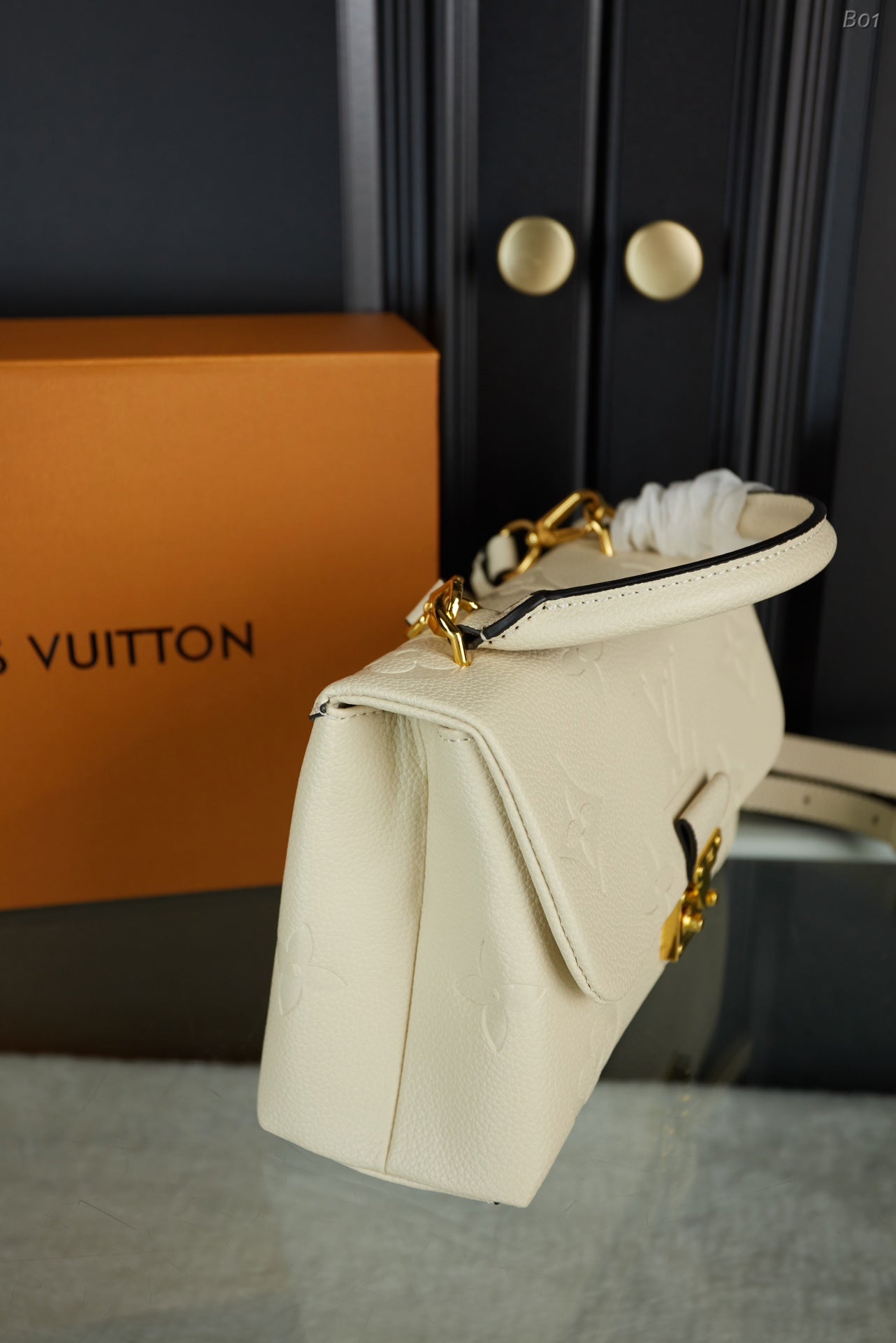 LV-BAG945