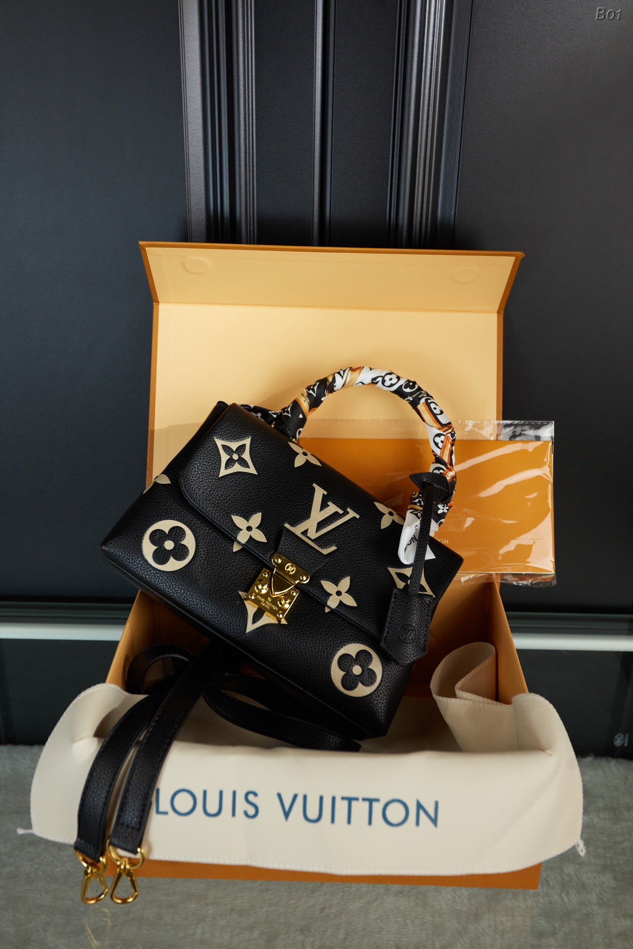LV-BAG944