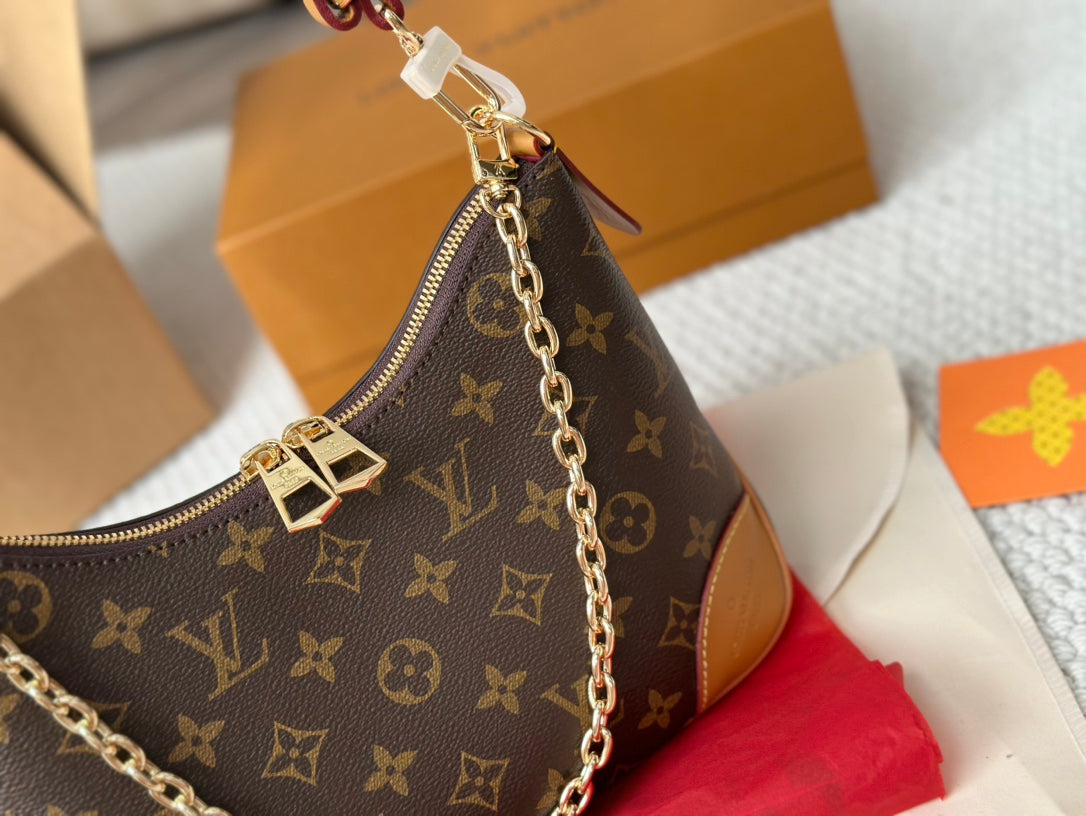 LV-BAG950
