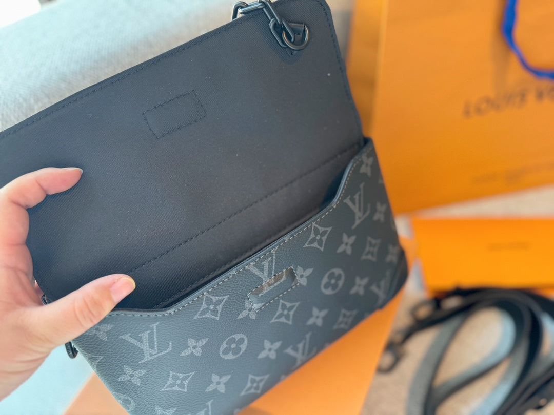 LV-BAG1027