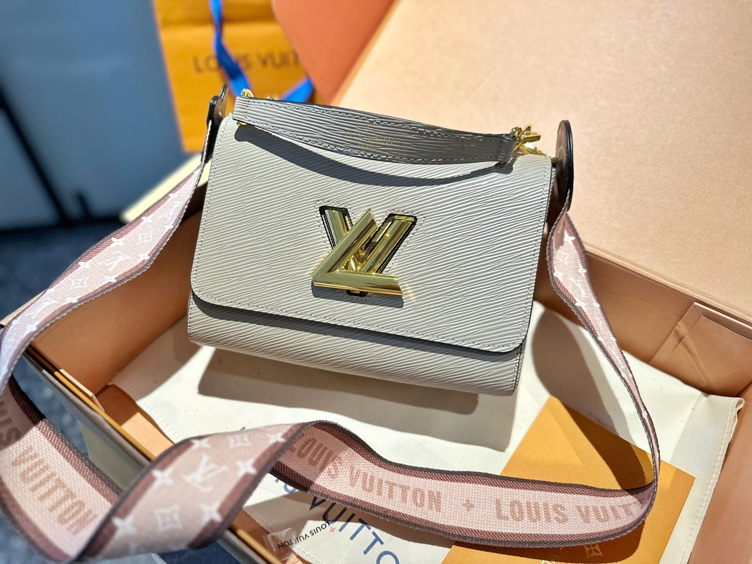 LV-BAG876