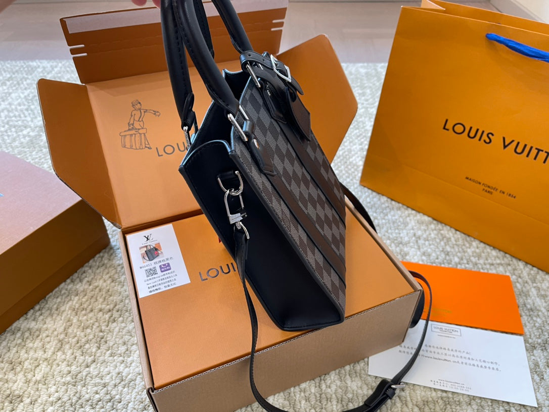 LV-BAG930