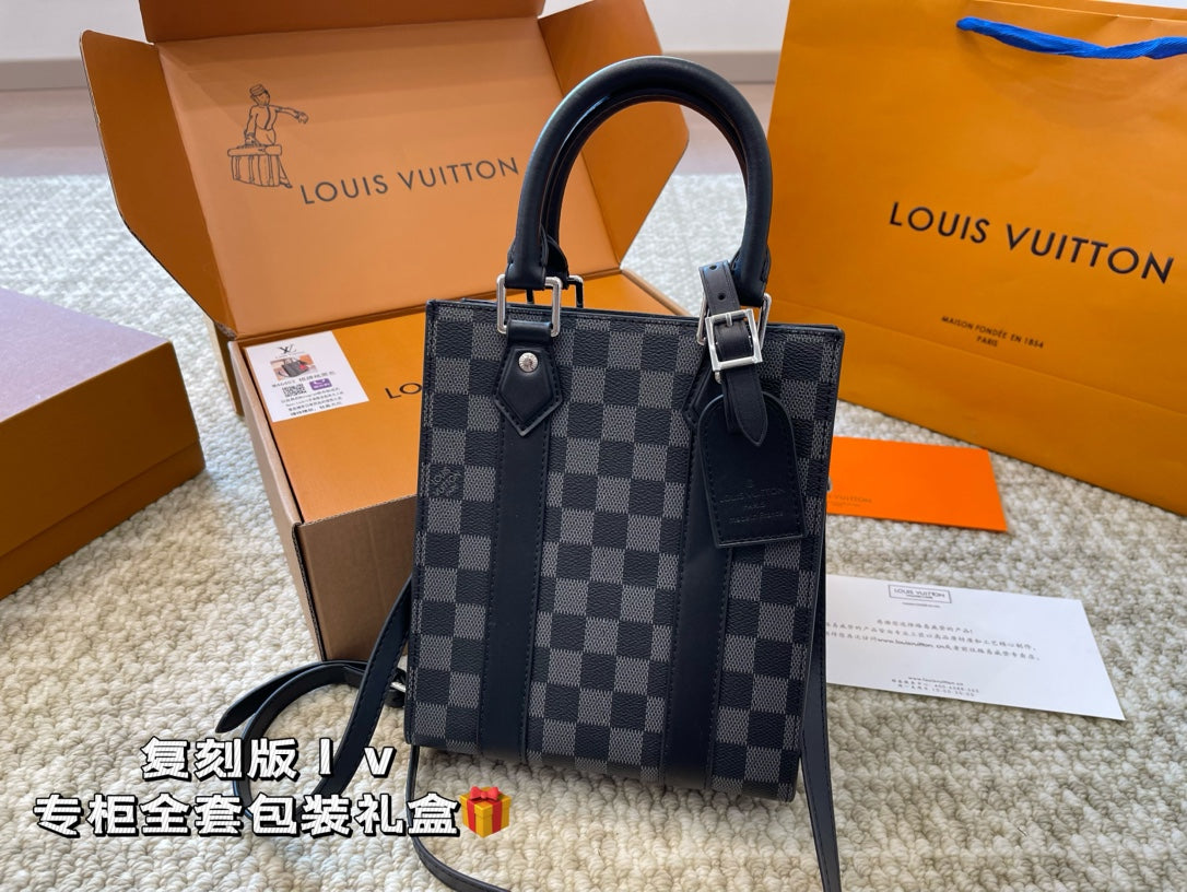 LV-BAG930