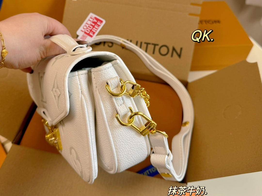 LV-BAG863