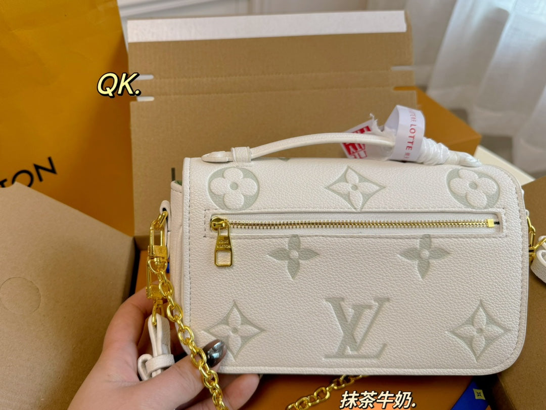 LV-BAG863