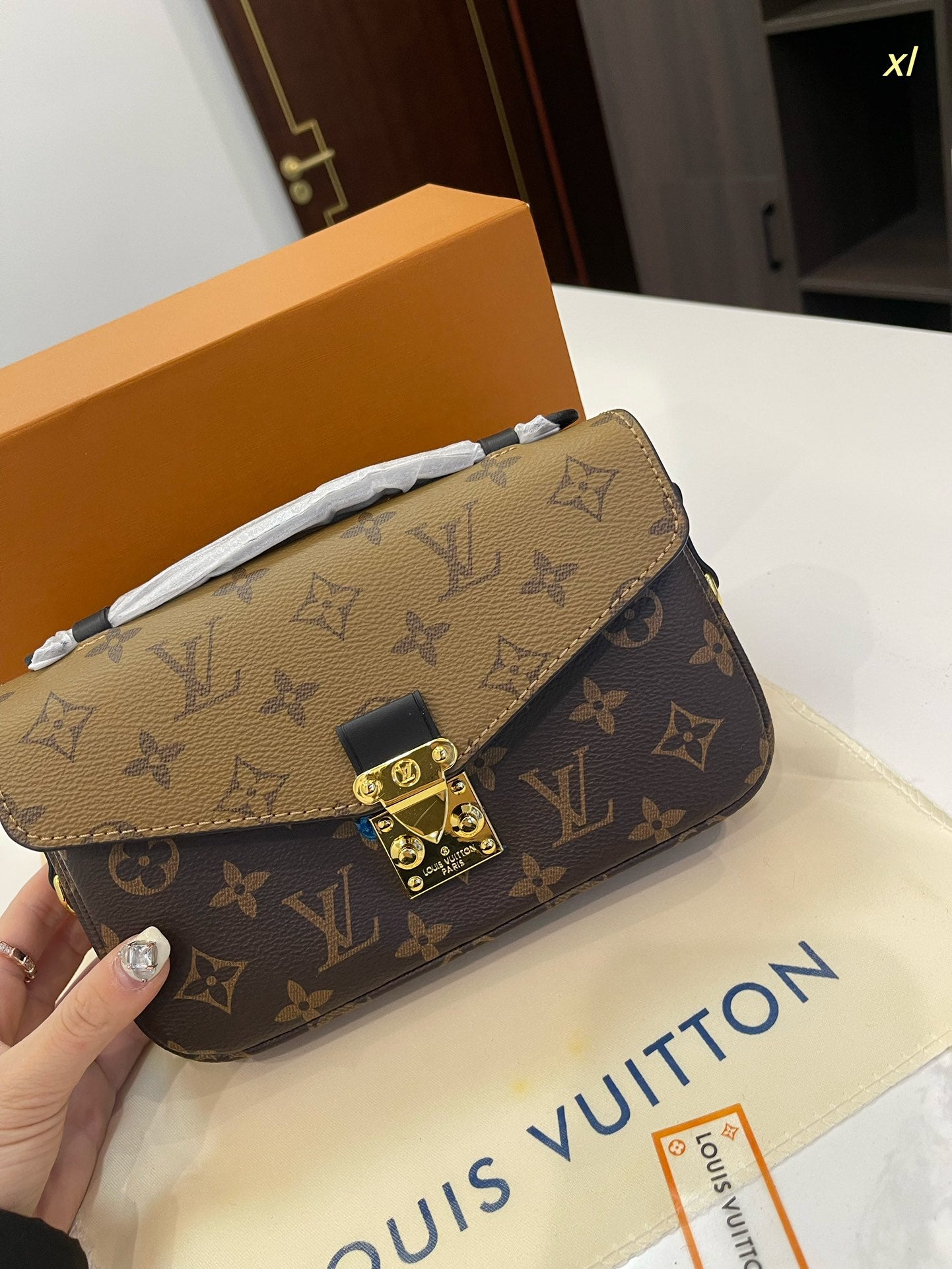 LV-BAG967