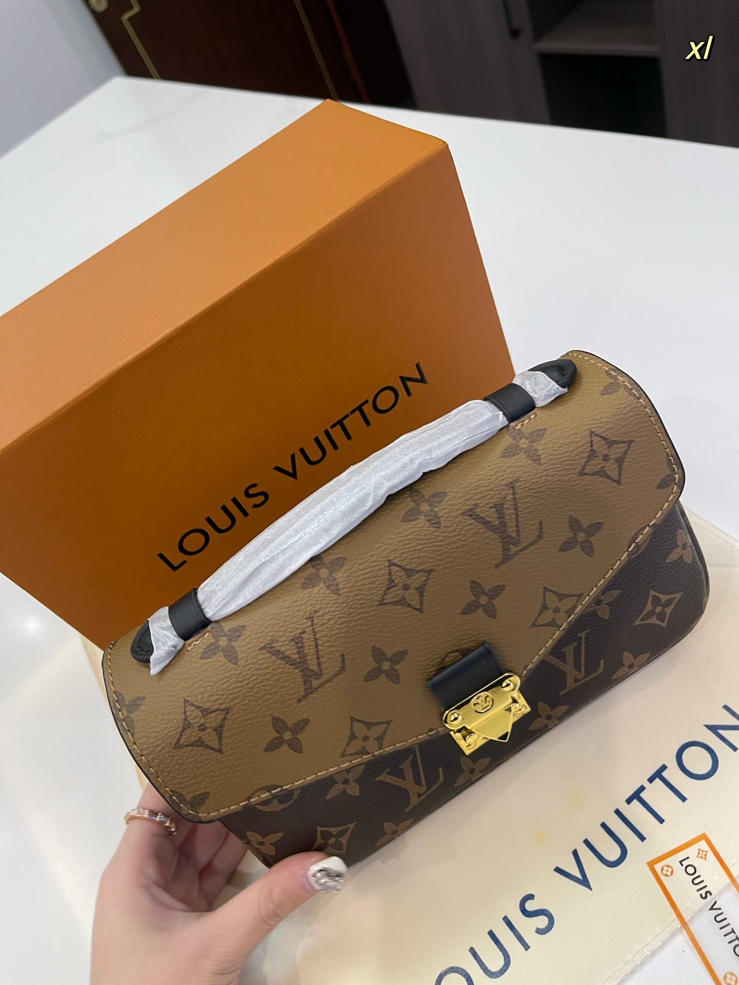 LV-BAG967