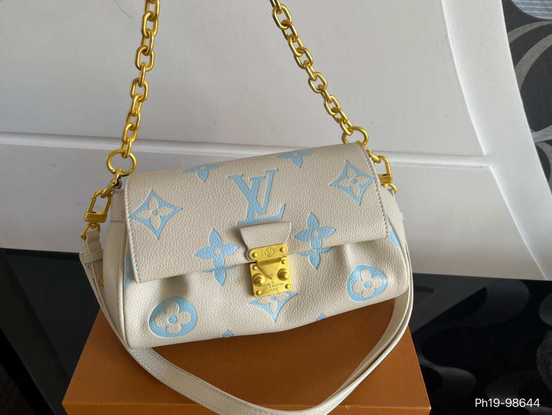 LV-BAG894