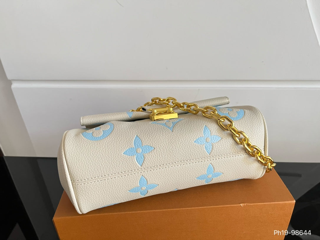 LV-BAG894