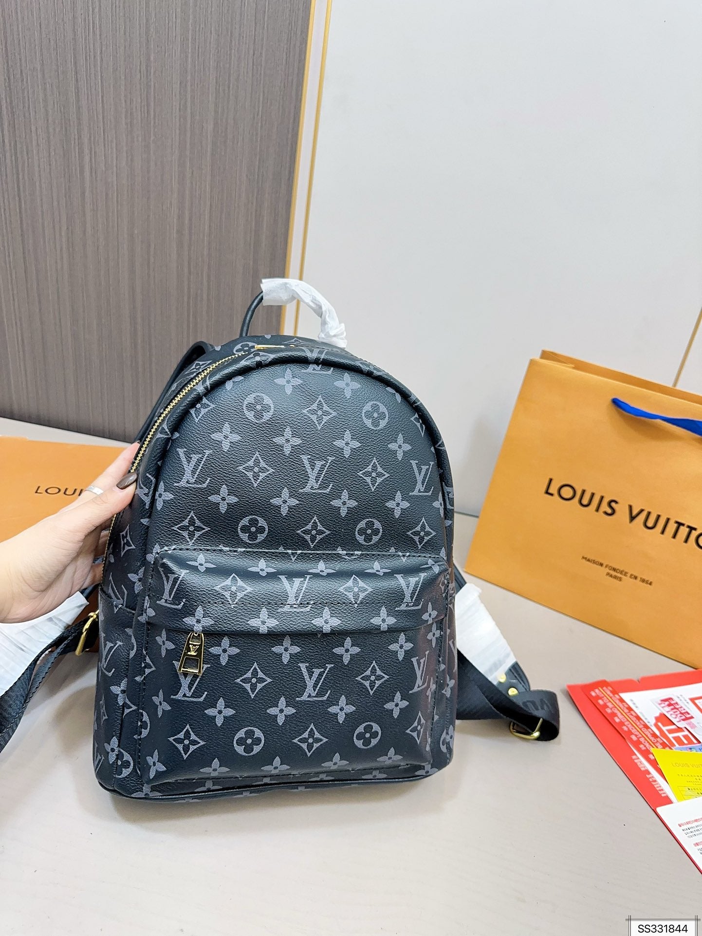 LV-BAG941