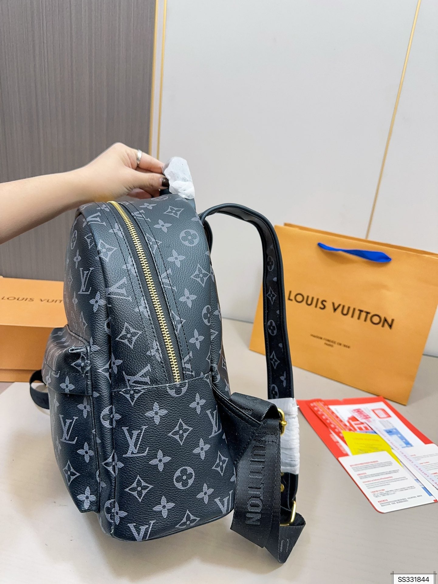 LV-BAG941