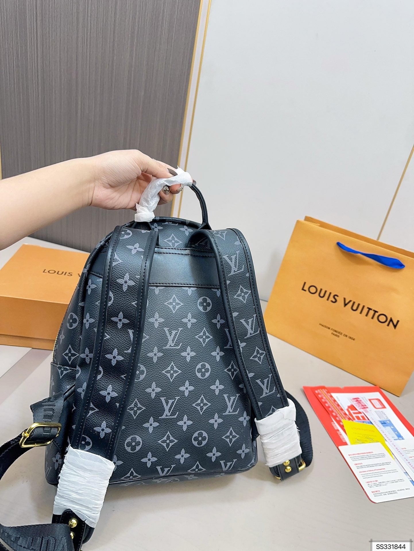 LV-BAG941