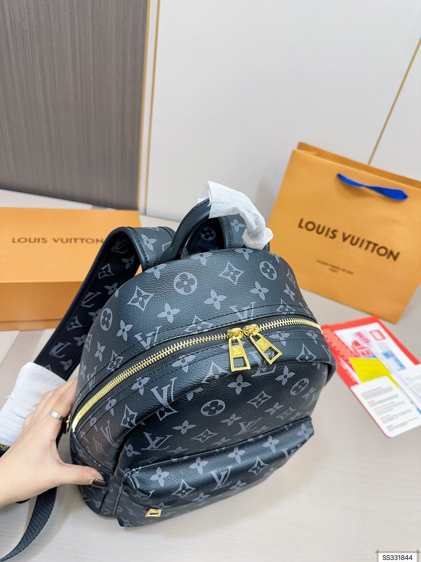 LV-BAG941