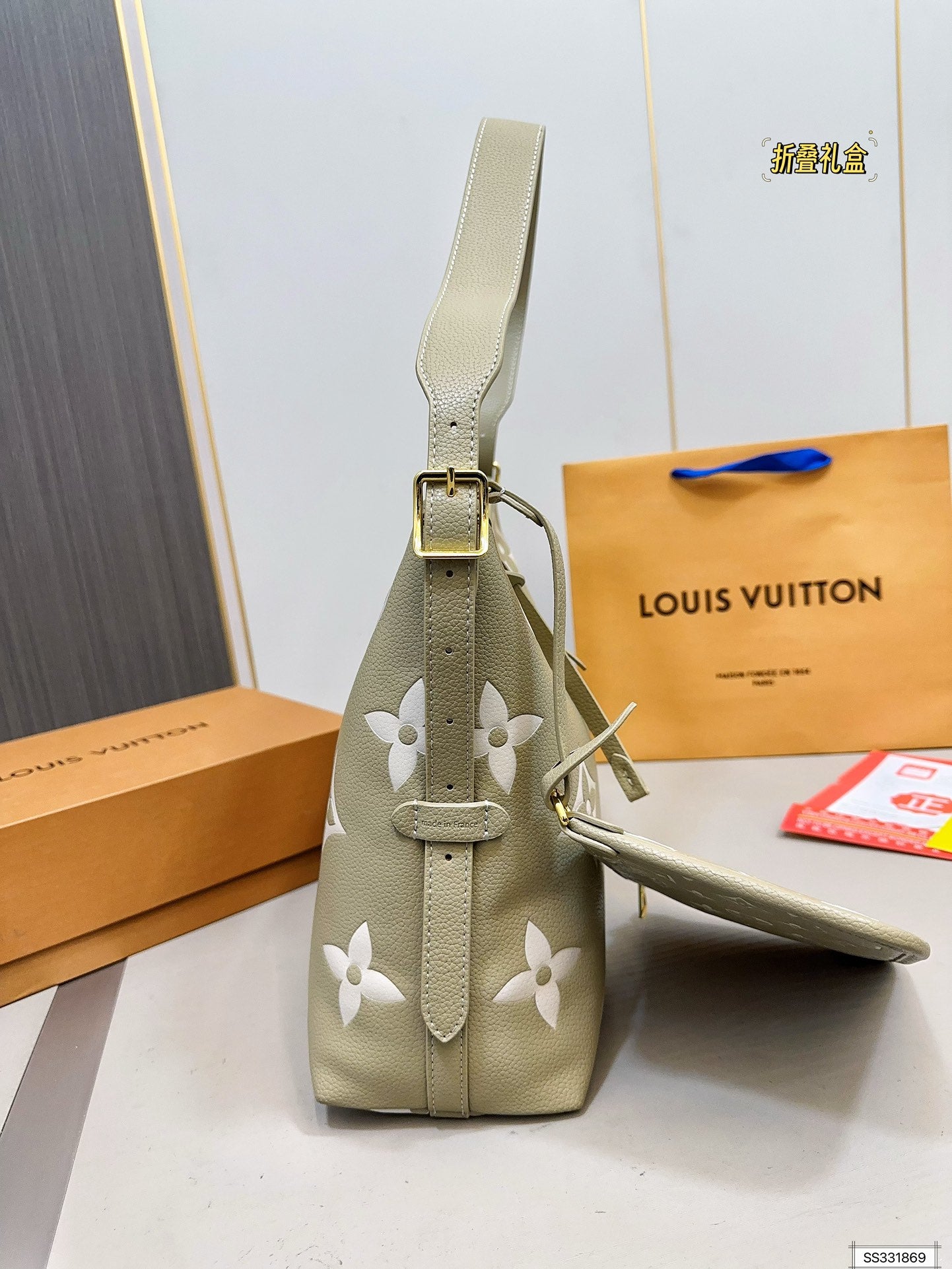 LV-BAG1000