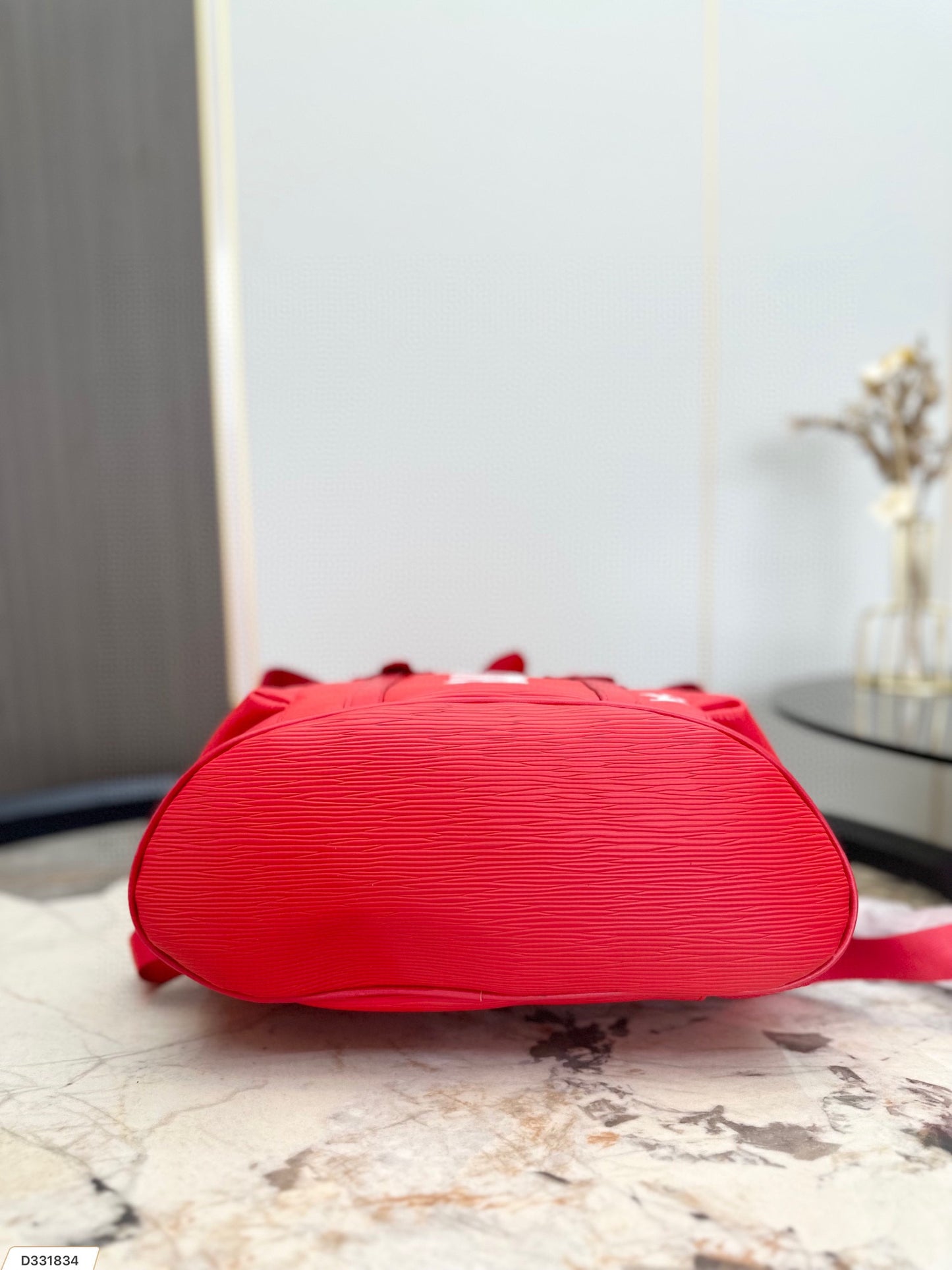 LV-BAG899