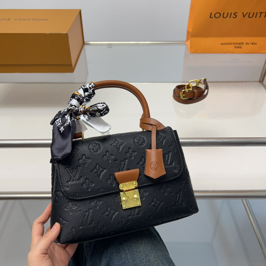 LV-BAG851