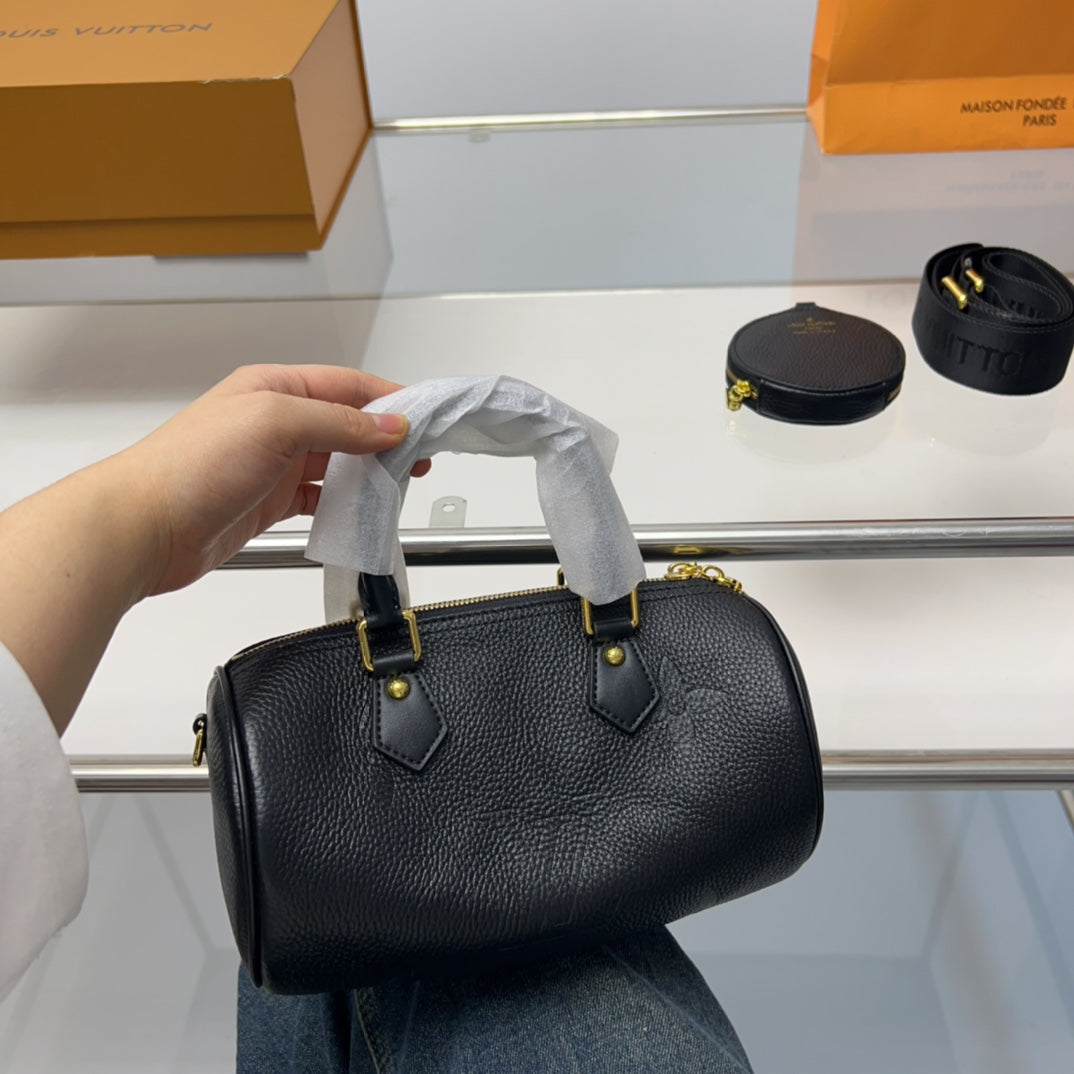 LV-BAG810