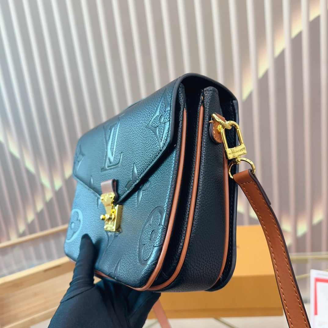 LV-BAG850