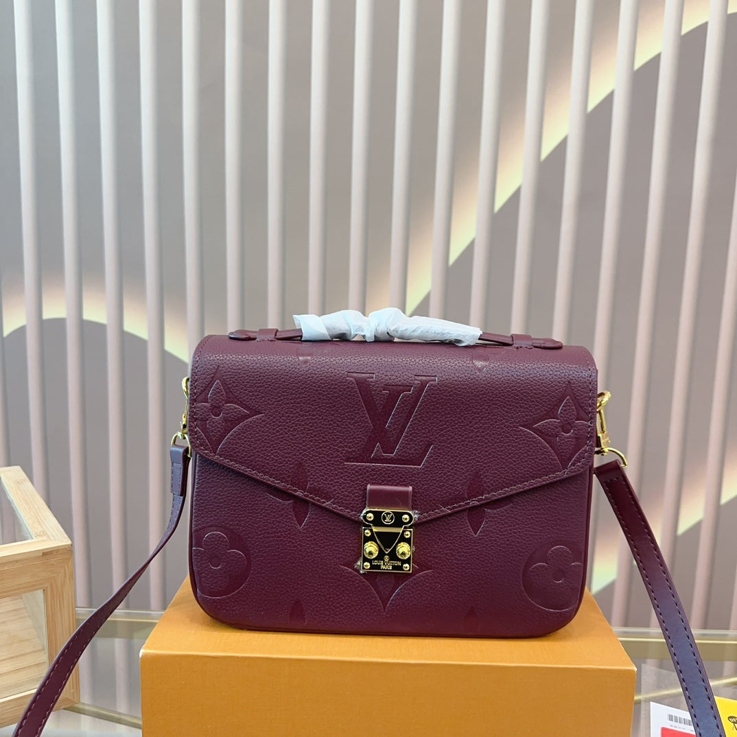 LV-BAG856